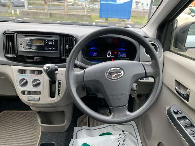 ミライースL