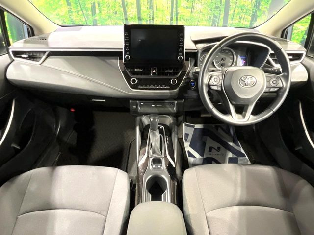 カローラツーリング1.8 ハイブリッド S