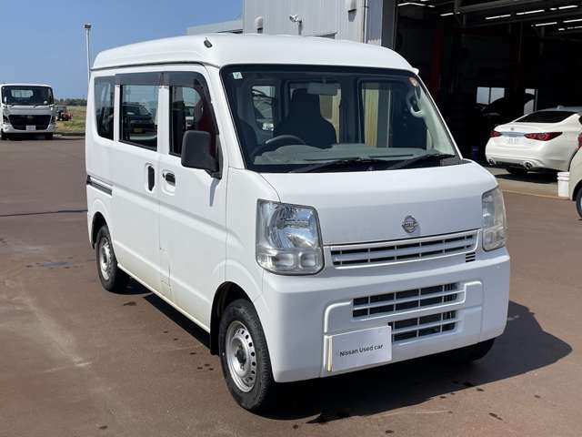 NV100クリッパーDX ハイルーフ 4WD