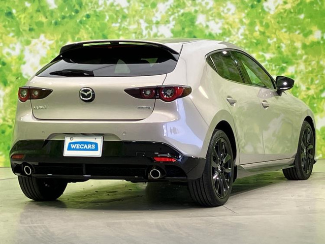 MAZDA3ファストバック1.5 15S ブラックトーンエディション
