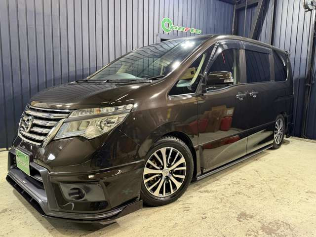 セレナ2.0 ハイウェイスター S-HYBRID アドバンスドセーフティパッケージ