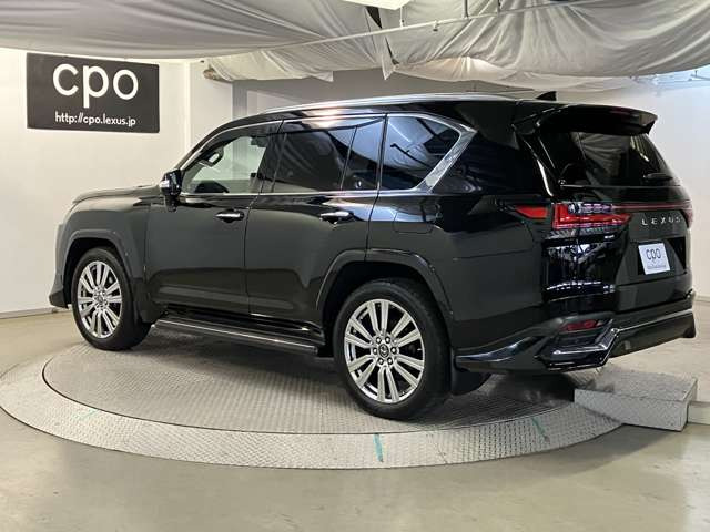 LX600 エグゼクティブ 4WD