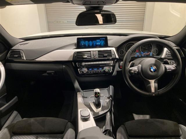 3シリーズツーリング320d Mスポーツ