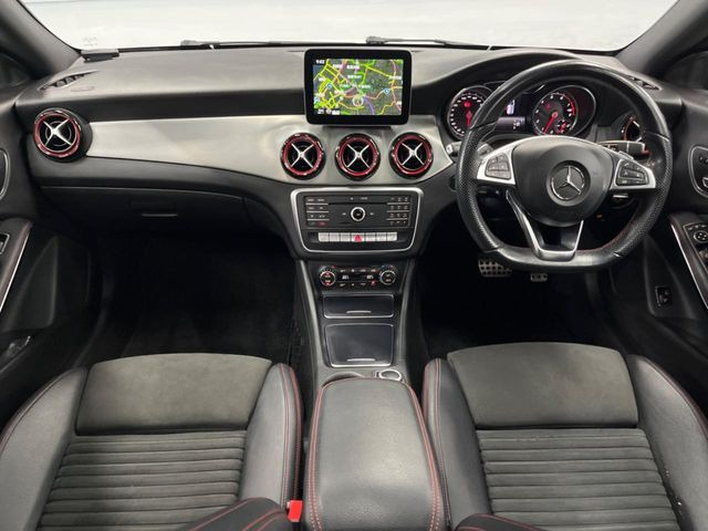 CLAシューティングブレークCLA250 シュポルト 4マチック 4WD