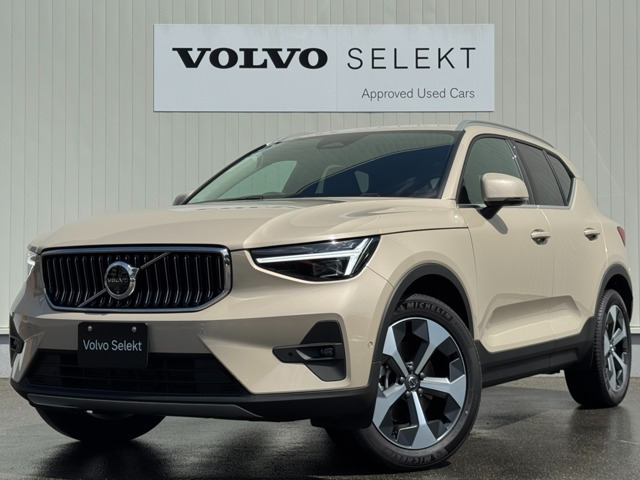XC40ウルトラ B4 AWD 4WD