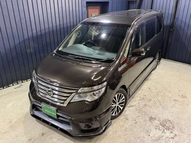 セレナ2.0 ハイウェイスター S-HYBRID アドバンスドセーフティパッケージ