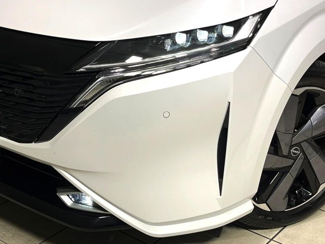 �yLED�w�b�h���C�g�z���V����ԑ��s�����ǍD�Ȏ��E���m�ۂ����S���ĉ^�]�ł��鍂�P�xLED�w�b�h���C�g�𑕔�!�_�����x�������A����d�͂��}�����Ă��܂��B
