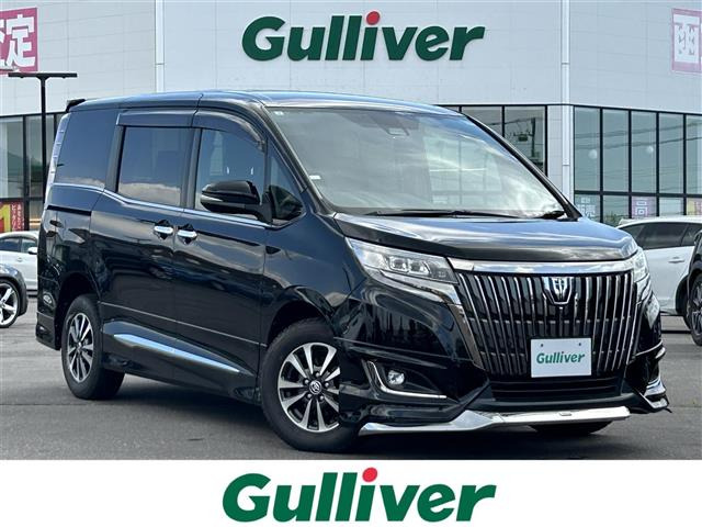 エスクァイア2.0 Gi プレミアムパッケージ ブラックテイラード 4WD