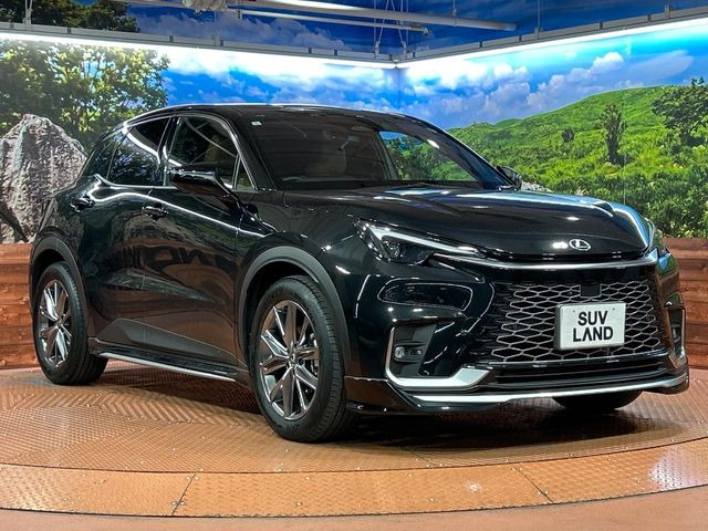 �������x�̃K���X�疌�ŝ����͂������A�㎿�ȃc���E����������B���O����_���J�����؂Ȉ��Ԃ�ی삵�A�F�����E�򉻂�h�~�B�u�e�X�v���b�V���R�[�g�v�A�u�e�v���~�b�T�R�[�g�v���炨�I�т��������܂��B