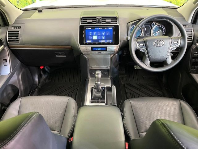 ランドクルーザープラド2.7 TX Lパッケージ マットブラック エディション 4WD
