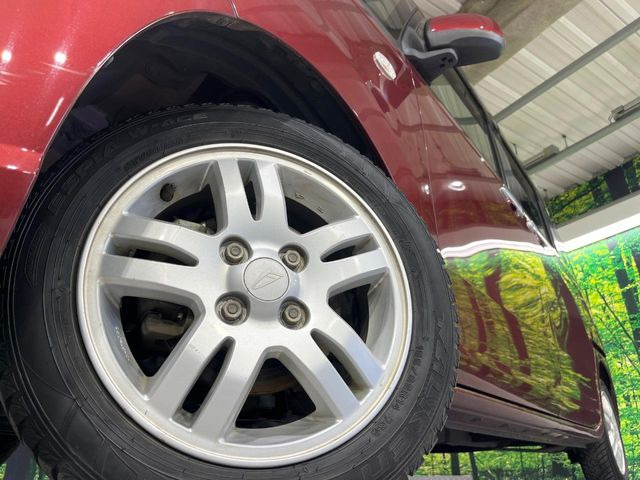 �y14�C���`�A���~�z�C�[���z�O�ςɃ}�b�`�����A���~�z�C�[���𑕒����Ă���܂��B�e��A���~�z�C�[����A�X�^�b�h���X�^�C�����戵�����Ă���܂��B���񂲑��k����������
