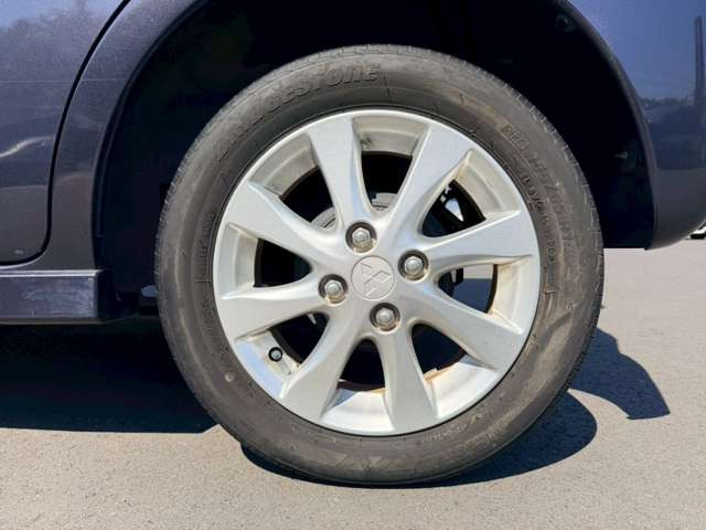�C�ɂȂ邨�Ԃ�����܂�����E�̓d�b�ԍ����璼�ڂ��X�ɂ��₢���킹���������B�x�����@����ԗ����A��Ԃ܂łȂ�ł������������Ē����܂��B�X�^�b�t�ꓯ���A�����҂����Ă���܂��B