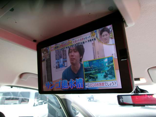 セレナ1.2 e-POWER ハイウェイスターV