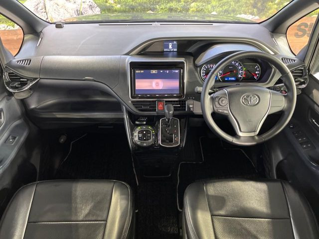 ヴォクシー2.0 ZS 煌II