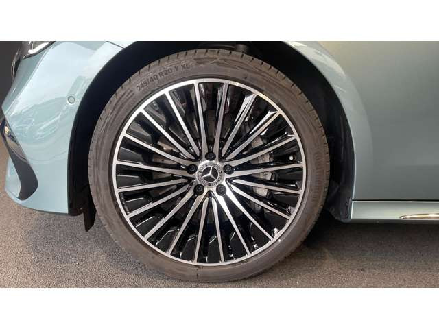 EクラスワゴンE300 エクスクルーシブ AMGラインパッケージ (ISG)