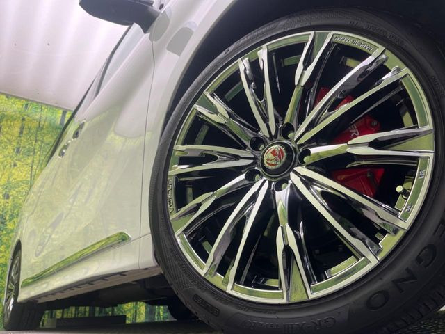 �y19�C���`�A���~�z�C�[���z�O�ςɃ}�b�`�����A���~�z�C�[���𑕒����Ă���܂��B�e��A���~�z�C�[����A�X�^�b�h���X�^�C�����戵�����Ă���܂��B���񂲑��k����������