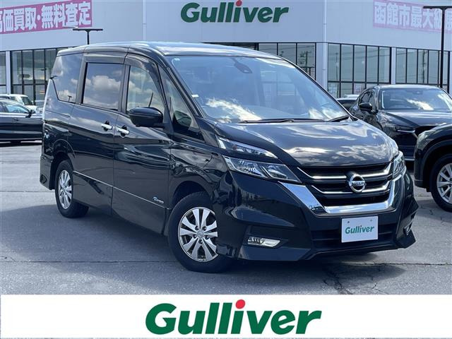 セレナ2.0 ハイウェイスター 4WD