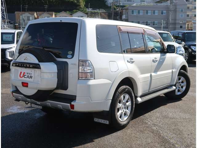 パジェロ3.0 ロング エクシード 4WD