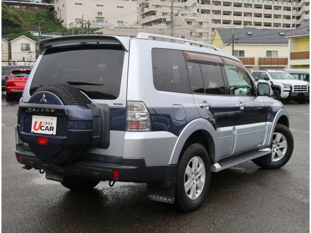 パジェロ3.0 ロング エクシード 4WD