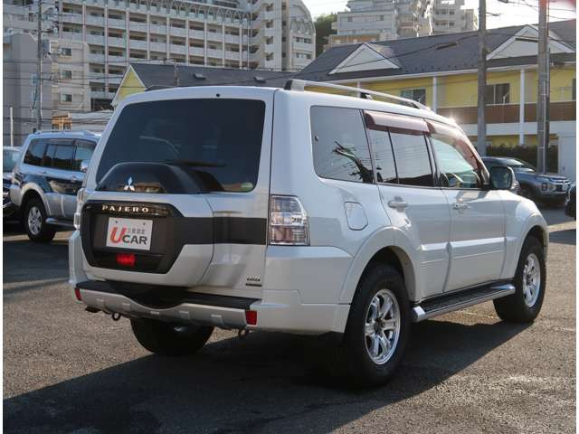 パジェロ3.2 ロング エクシード ディーゼル 4WD