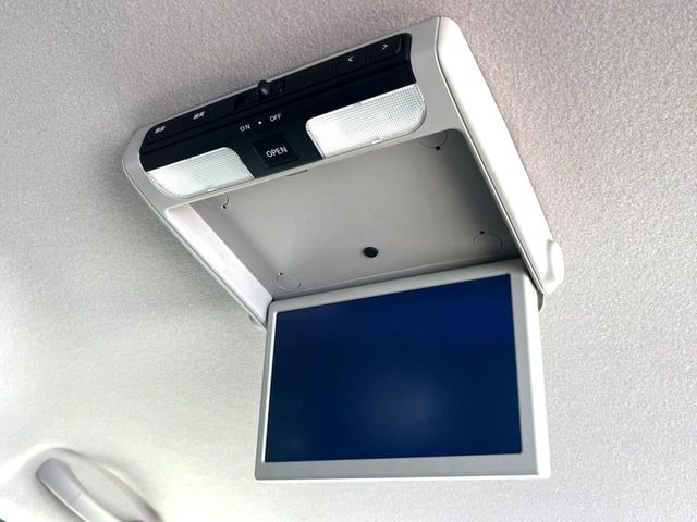 セレナ2.0 ハイウェイスター S-HYBRID