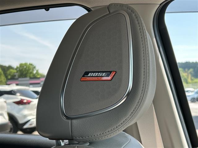ノートオーラ1.2 G FOUR レザーエディション 4WD