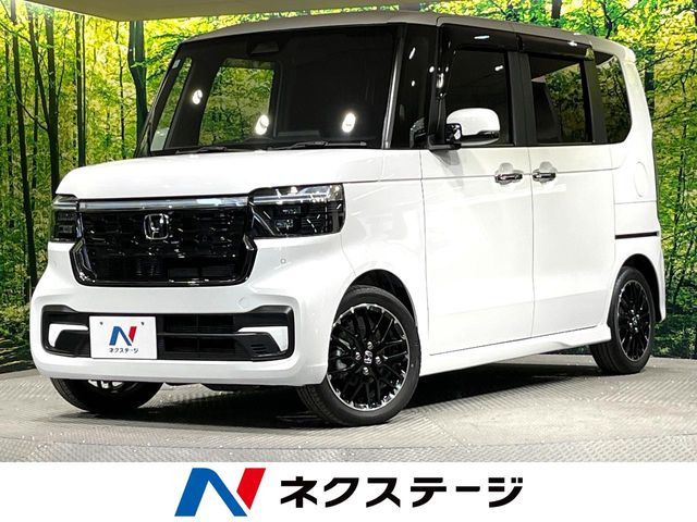 N-BOXカスタムターボ コーディネートスタイル モノトーン