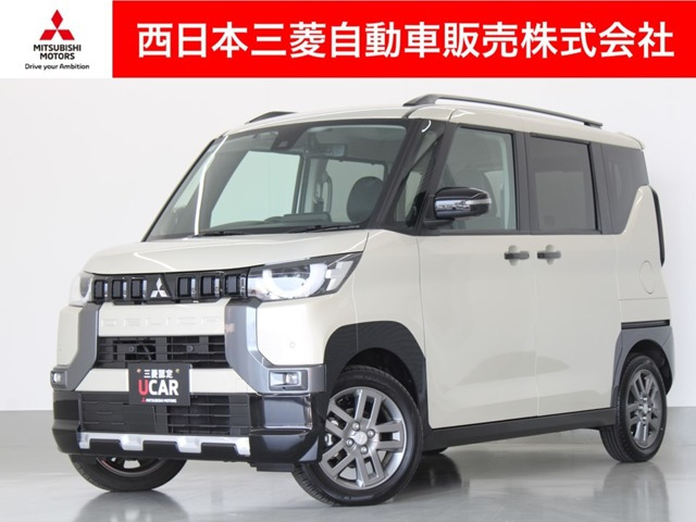 デリカミニT プレミアム 4WD