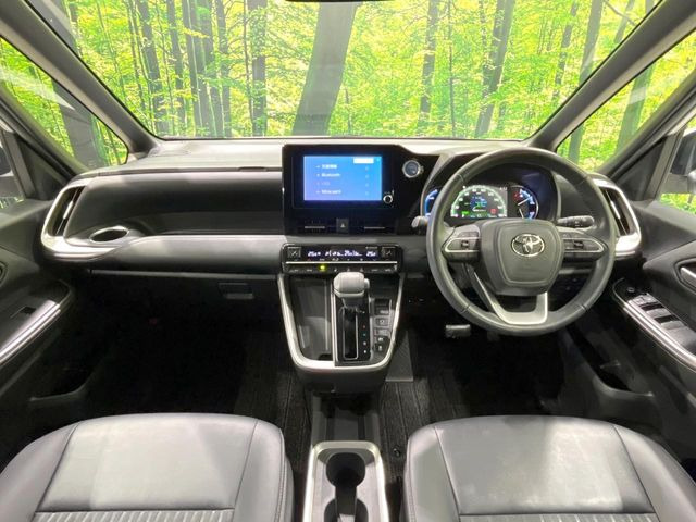 ノア1.8 ハイブリッド S-Z