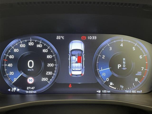 XC40T4 AWD インスクリプション 4WD
