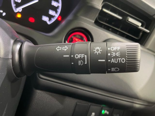 �y�I�[�g���C�g�z����̖��邳�ɉ����Ď����Ńw�b�h���C�g�̓_���E�������ł���@�\�ł�!���C�g�̕t���Y��E�����Y��Ȃǂ������Ȃ�A�J�̓���[���̑��s�����S!�g���l���ʉߎ����֗��ł��ˁ�