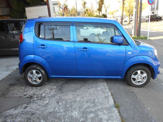 モコS FOUR 4WD