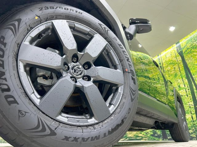 �y����18�C���`�A���~�z�C�[���z�O�ςɃ}�b�`���������A���~�z�C�[���𑕒����Ă���܂��B�e��ЊO�A���~�z�C�[����A�X�^�b�h���X�^�C�����戵�����Ă���܂��B���񂲑��k����������
