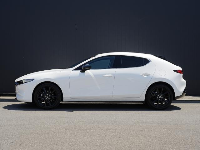 MAZDA3ファストバック1.8 XD ドライブ エディション