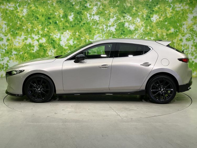MAZDA3ファストバック1.5 15S ブラックトーンエディション