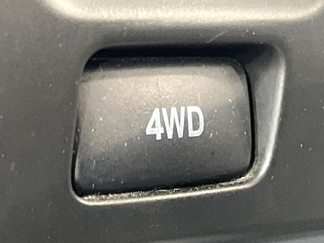 4WD�̂��Ԃł��̂ŁA�ᓹ�ł����S�ł���~��n�n��ɂ��Z�܂��̕��ȊO�ɂ��A�E�B���^�[�X�|�[�c����̕���~��n��֋A�Ȃ����@�������ɂ���������!