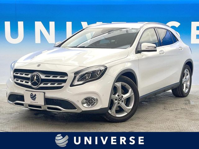GLAクラスGLA220 4マチック 4WD