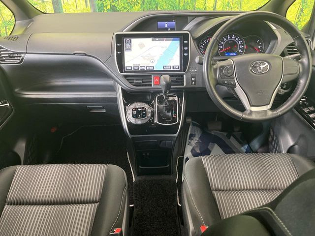 ヴォクシー2.0 ZS 煌