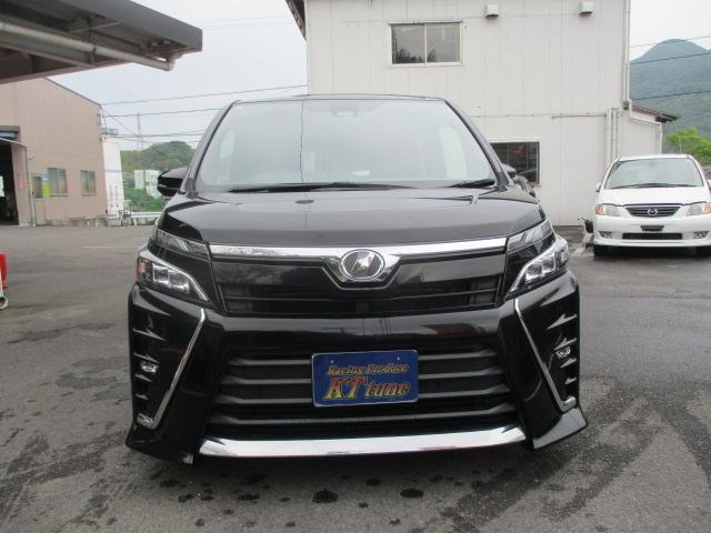 ヴォクシー2.0 ZS