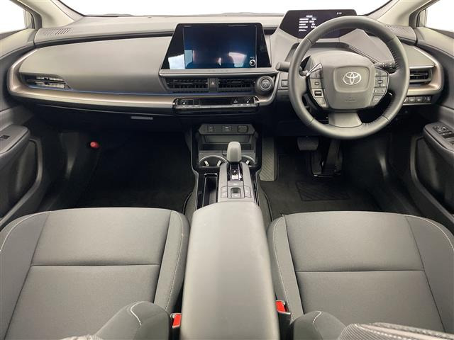 プリウス1.8 U E-Four 4WD