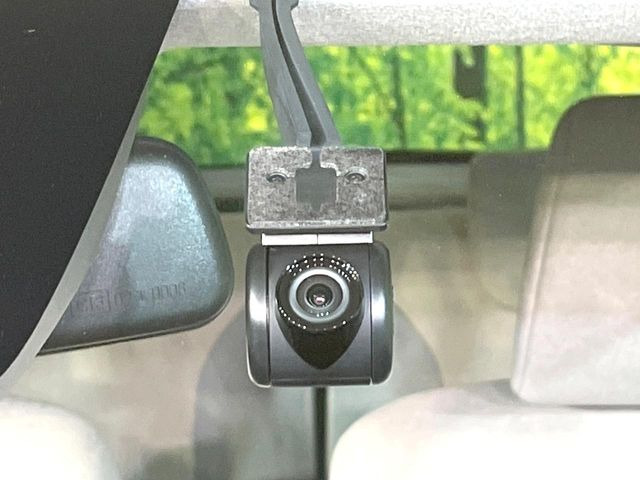 �y�h���C�u���R�[�_�[�z�h���C�u���R�[�_�[����!���s���͂������A������^�]�⎖�̂ɑ��������ہA�f���ŋL�^���A����̃��X�N�ɔ����܂��B���L�^�pSD�J�[�h�͂��q�l�����g�ł��������������K�v������܂��B