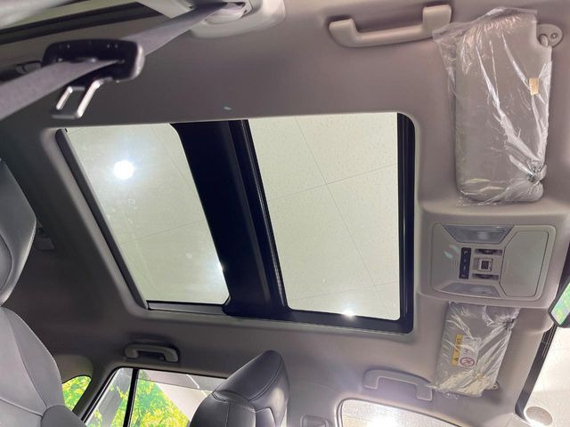 RAV42.5 ハイブリッド G E-Four 4WD