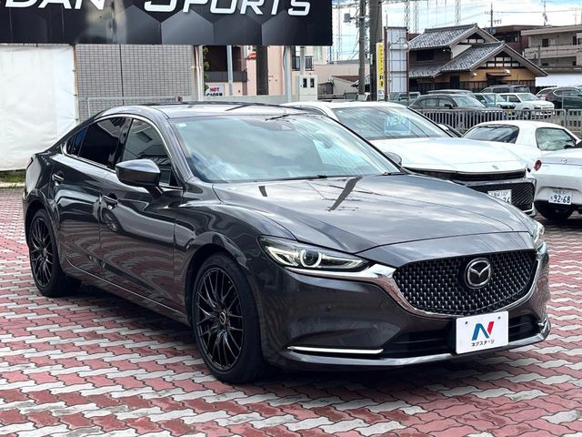 �������x�̃K���X�疌�ŝ����͂������A�㎿�ȃc���E����������B���O����_���J�����؂Ȉ��Ԃ�ی삵�A�F�����E�򉻂�h�~�B�u�e�X�v���b�V���R�[�g�v�A�u�e�v���~�b�T�R�[�g�v���炨�I�т��������܂��B