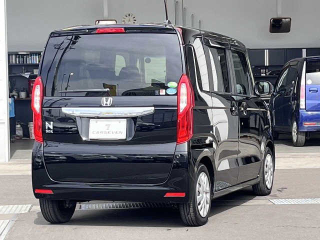 N-BOX