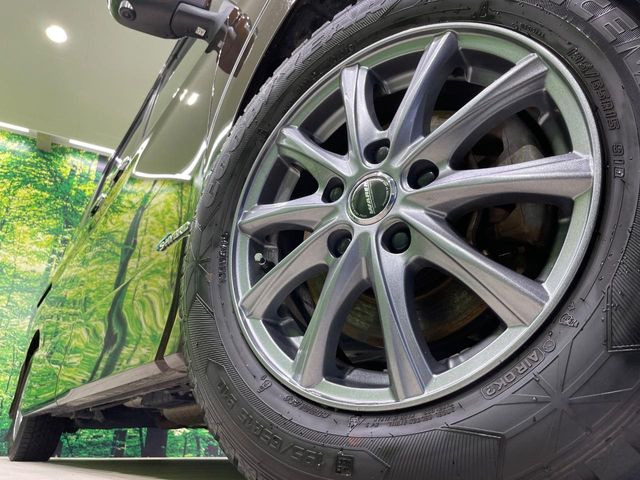 �y15�C���`�A���~�z�C�[���z�O�ςɃ}�b�`�����A���~�z�C�[���𑕒����Ă���܂��B�e��A���~�z�C�[����A�X�^�b�h���X�^�C�����戵�����Ă���܂��B���񂲑��k����������