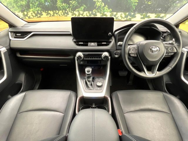 RAV42.5 ハイブリッド G E-Four 4WD