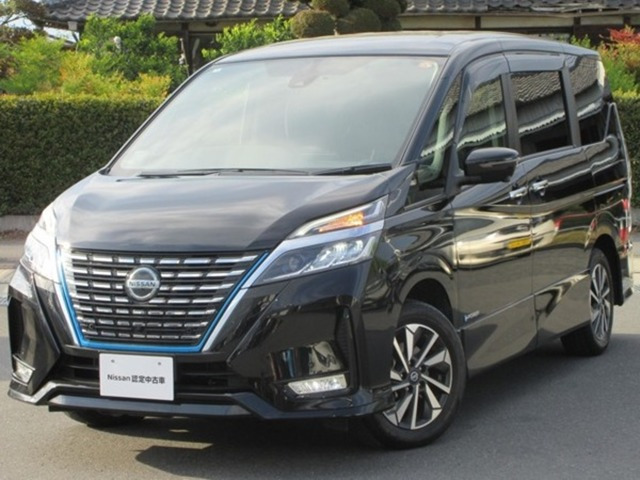 セレナ1.2 e-POWER ハイウェイスターV