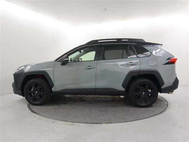RAV42.0 アドベンチャー オフロードパッケージ II 4WD
