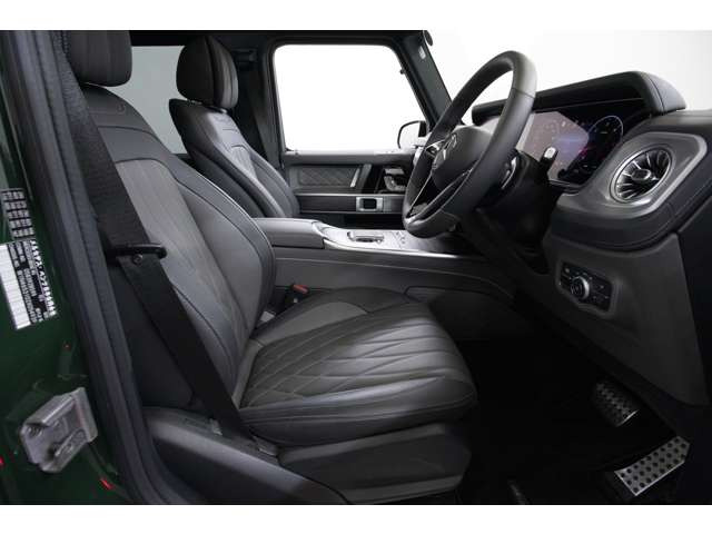 GクラスG450d AMGラインパッケージ (ISG) 4WD