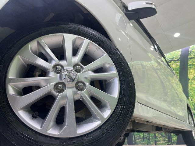 �y����14�C���`�A���~�z�C�[���z�O�ςɃ}�b�`���������A���~�z�C�[���𑕒����Ă���܂��B�e��ЊO�A���~�z�C�[����A�X�^�b�h���X�^�C�����戵�����Ă���܂��B���񂲑��k����������
